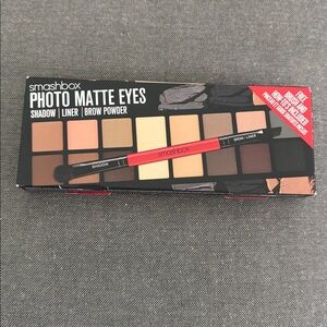 Smash box shadow, liner, brow powder